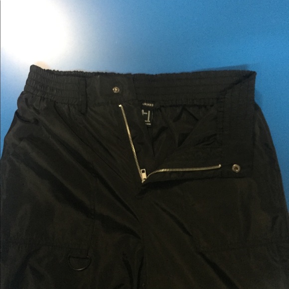 pants - Picture 2 of 4